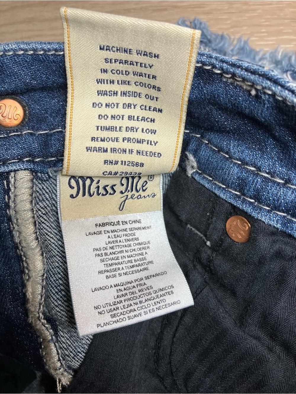 Miss Me denim short size 27 - Picture 9 of 9